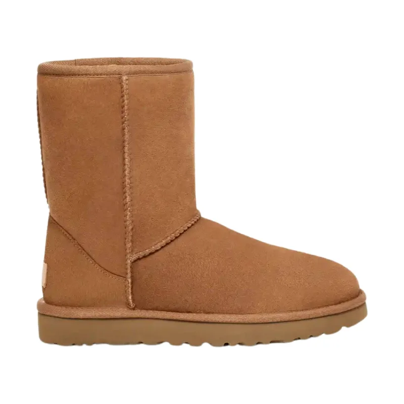 UGG Women's Classic Short - Chestnut